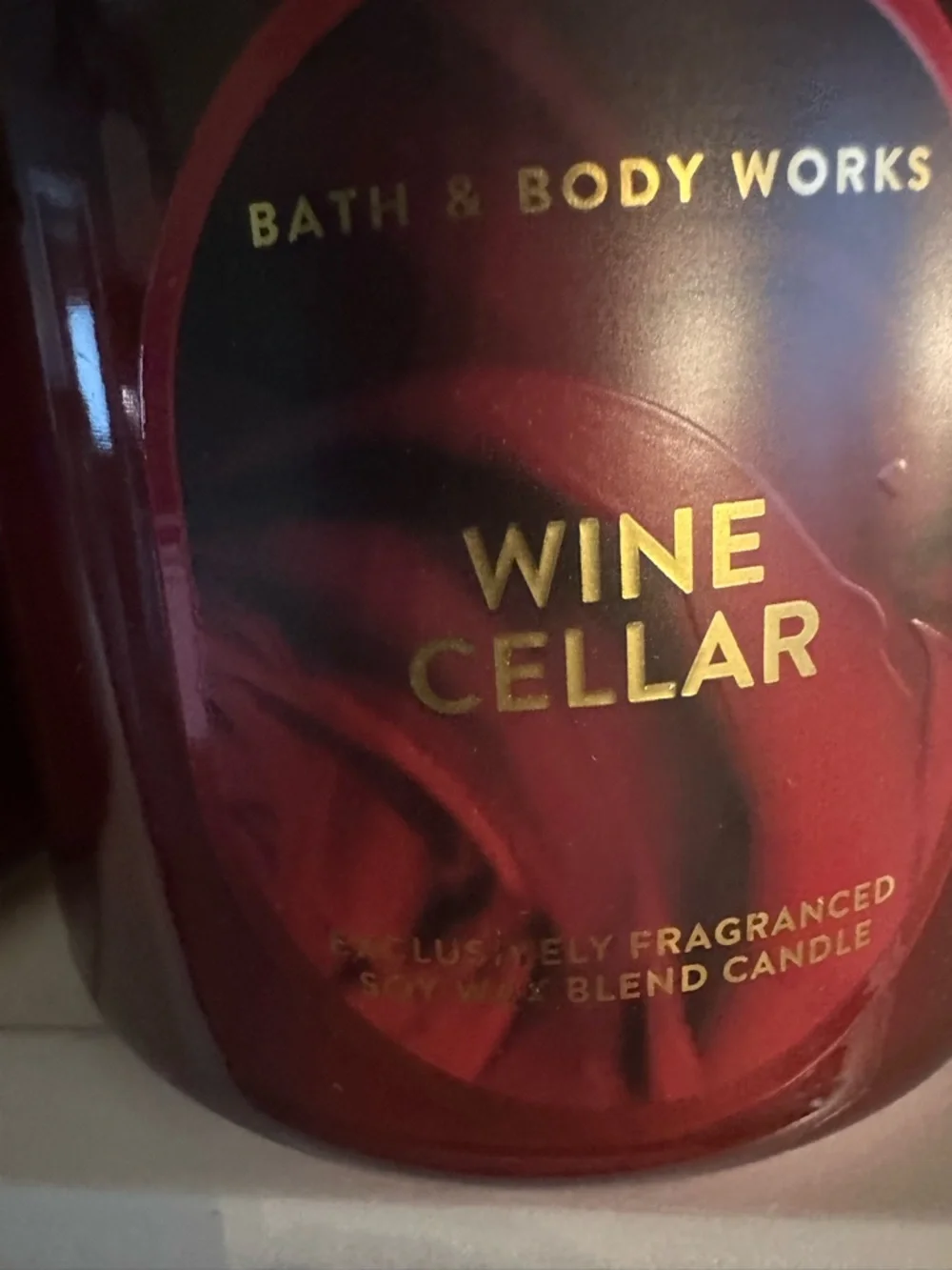 Bath & Body Works Wine Cellar 3-Wick Candle X2 - Picture 2 of 5